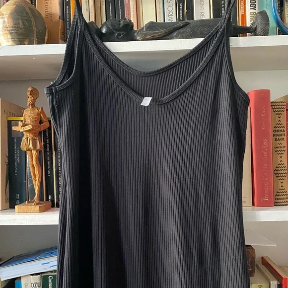 Fabletics seamless, body con ribbed midi dress - Picture 5 of 9